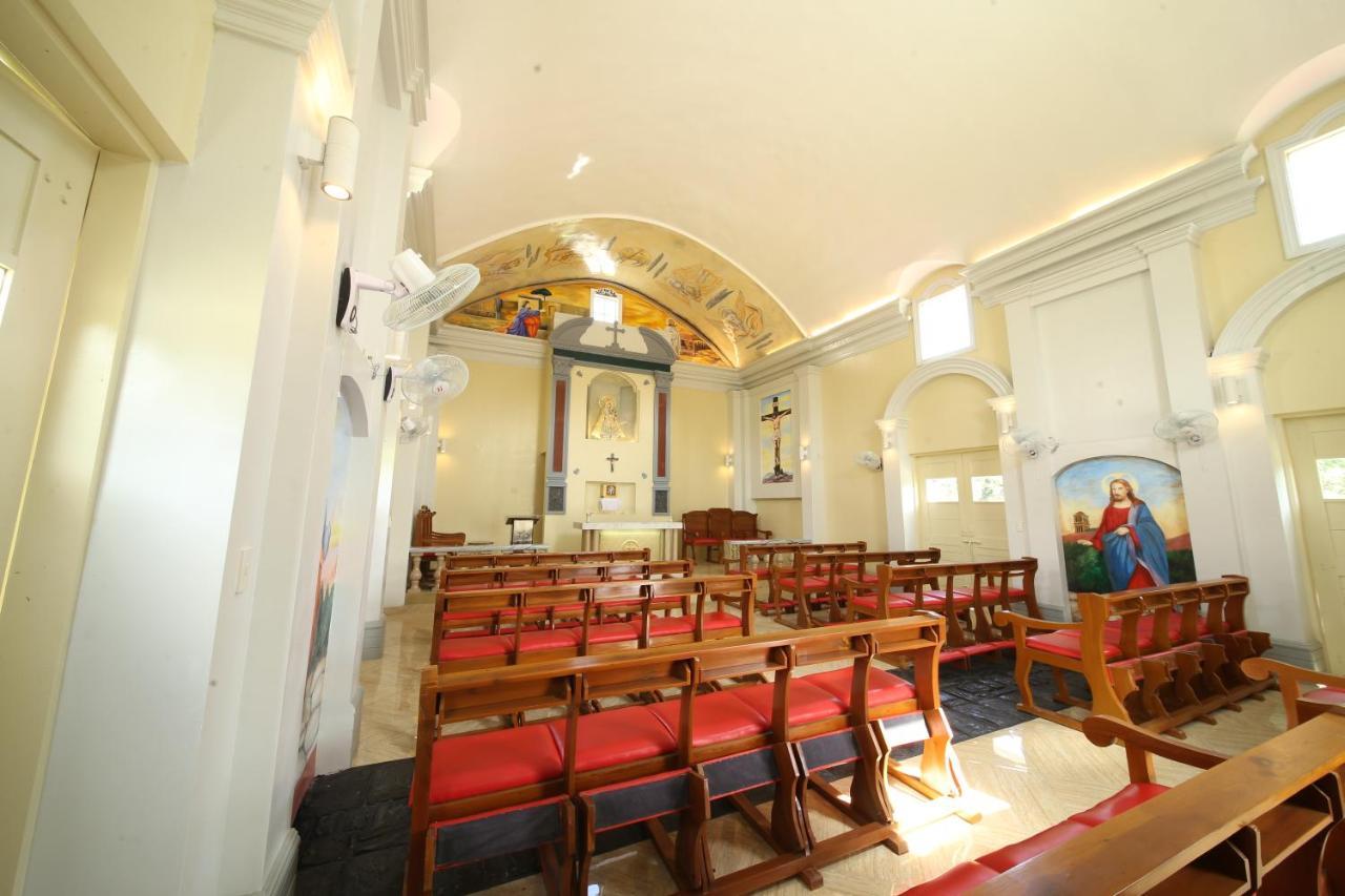 Via Appia Tagaytay Hotel Tagaytay City Екстериор снимка