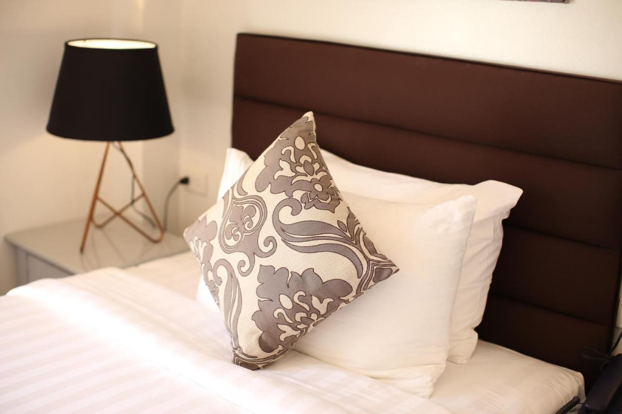 Via Appia Tagaytay Hotel Tagaytay City Екстериор снимка
