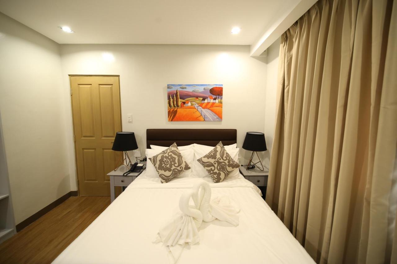 Via Appia Tagaytay Hotel Tagaytay City Екстериор снимка