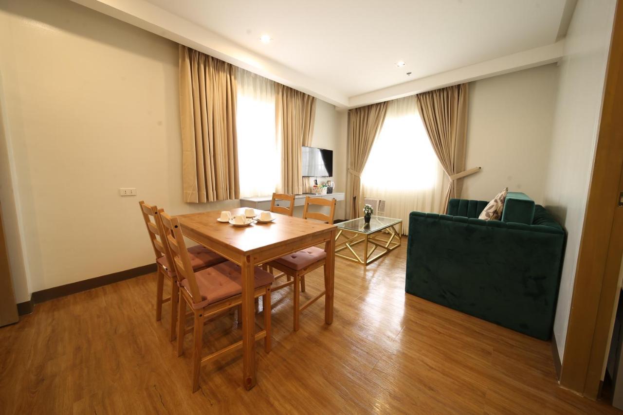 Via Appia Tagaytay Hotel Tagaytay City Екстериор снимка