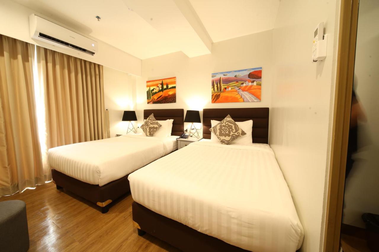 Via Appia Tagaytay Hotel Tagaytay City Екстериор снимка