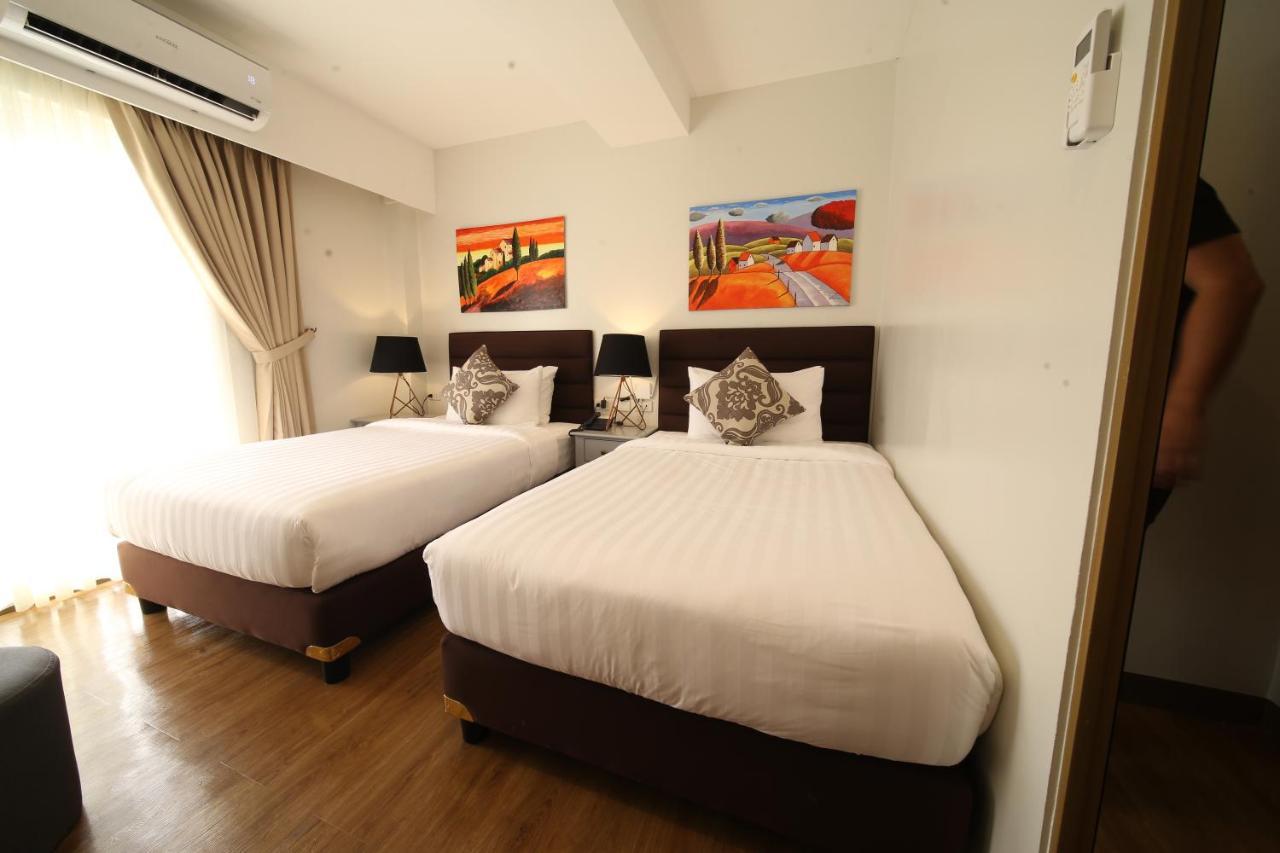 Via Appia Tagaytay Hotel Tagaytay City Екстериор снимка