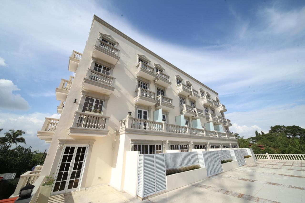 Via Appia Tagaytay Hotel Tagaytay City Екстериор снимка